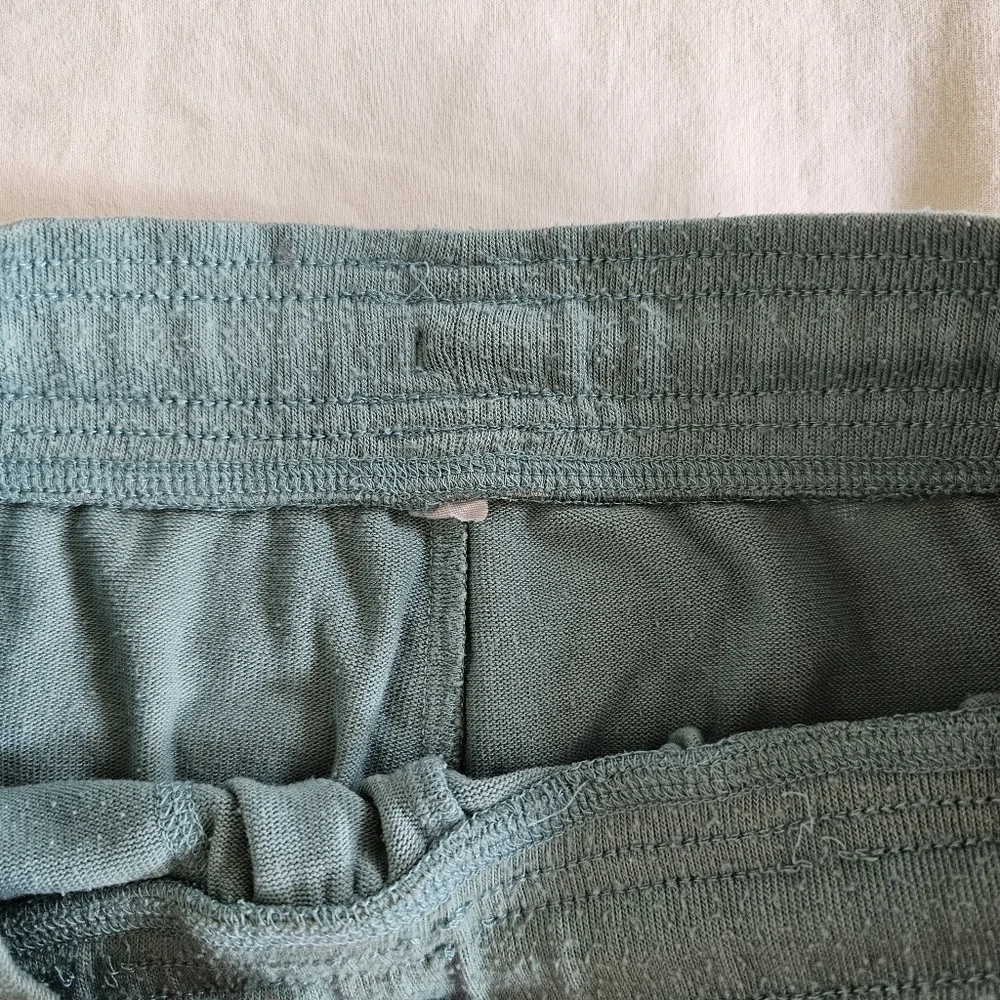 Alo Daze Shorts